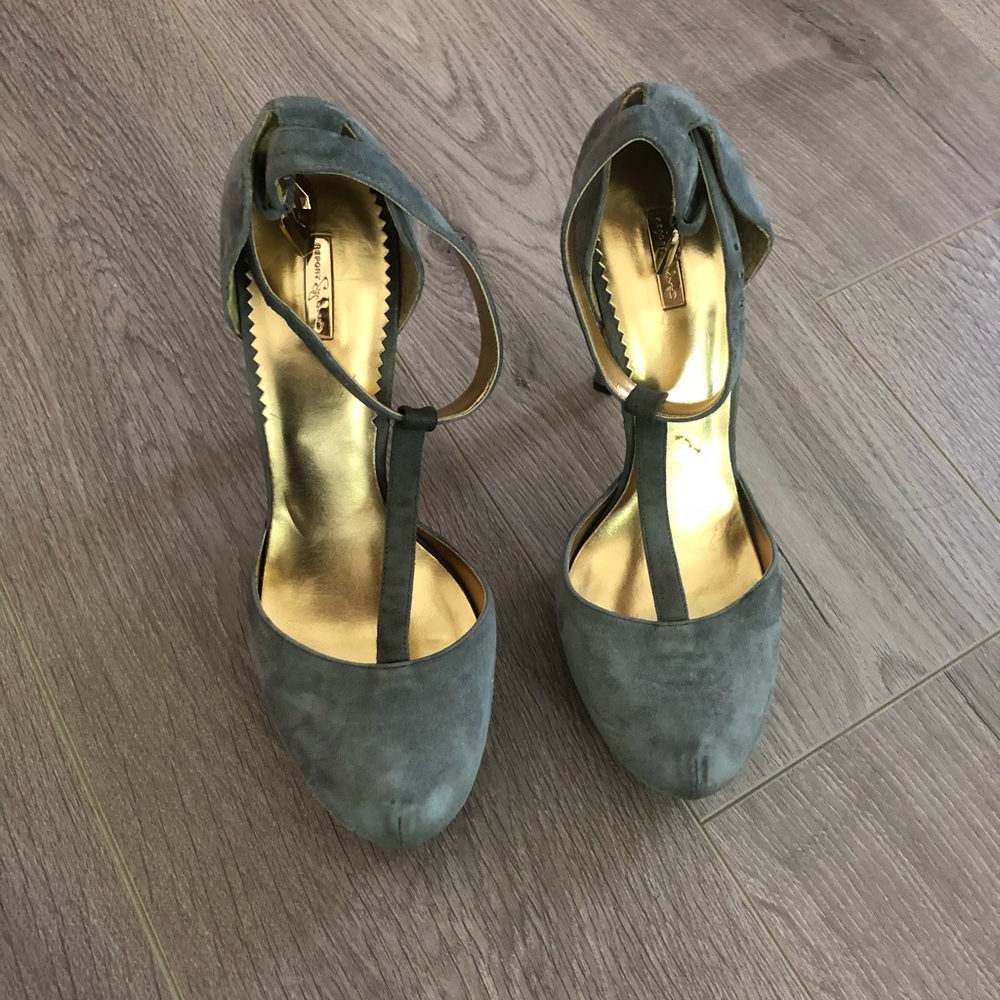 Gray Shoes